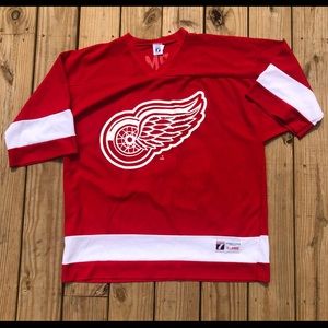 Detroit Red Wings Jersey XL Steve Yzerman Logo 7